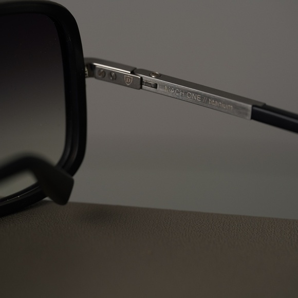 Dita Mach One - Black and Silver - Picture 6 of 9